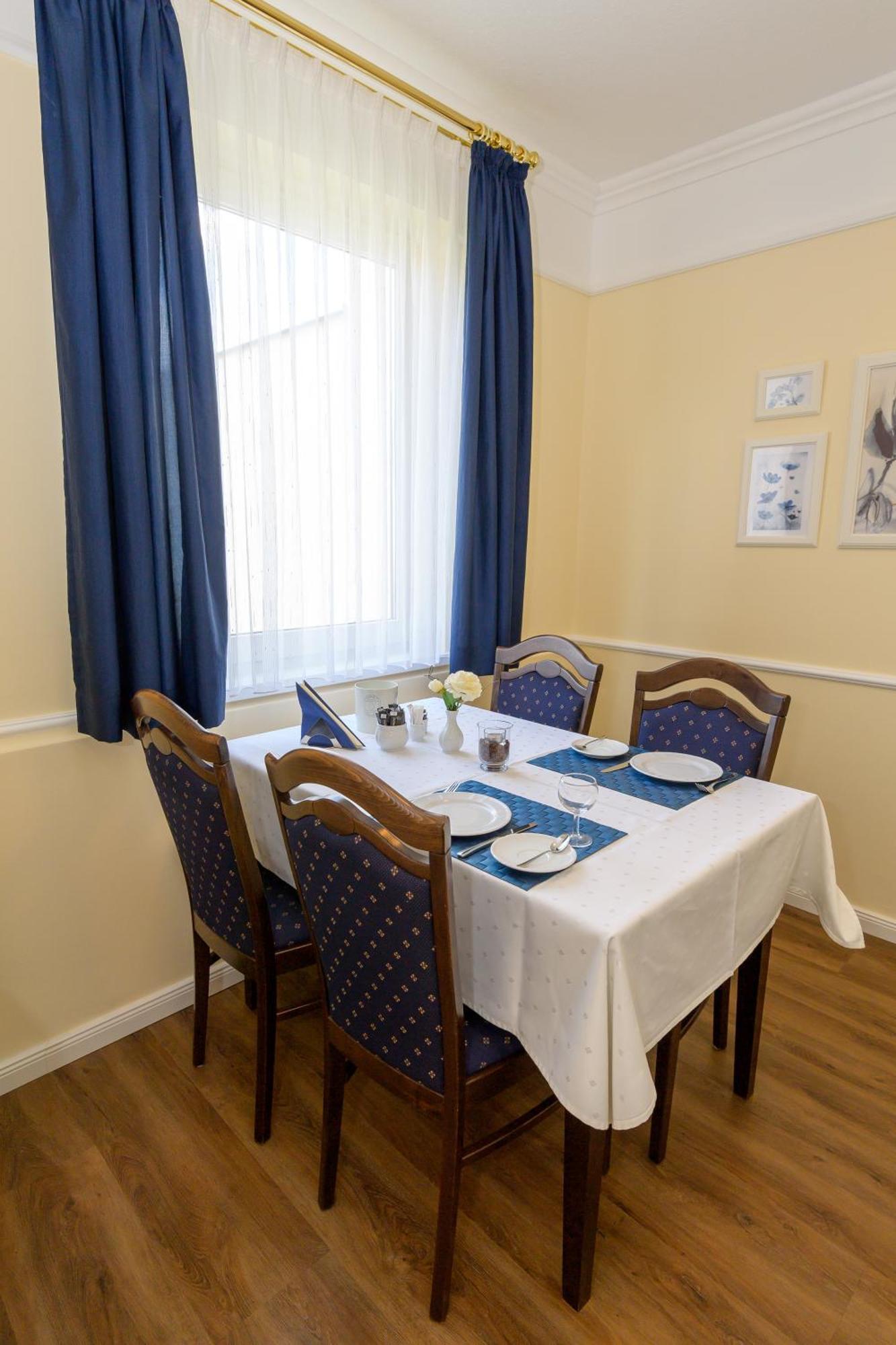 Bremer Apartmenthotel Superior Екстер'єр фото